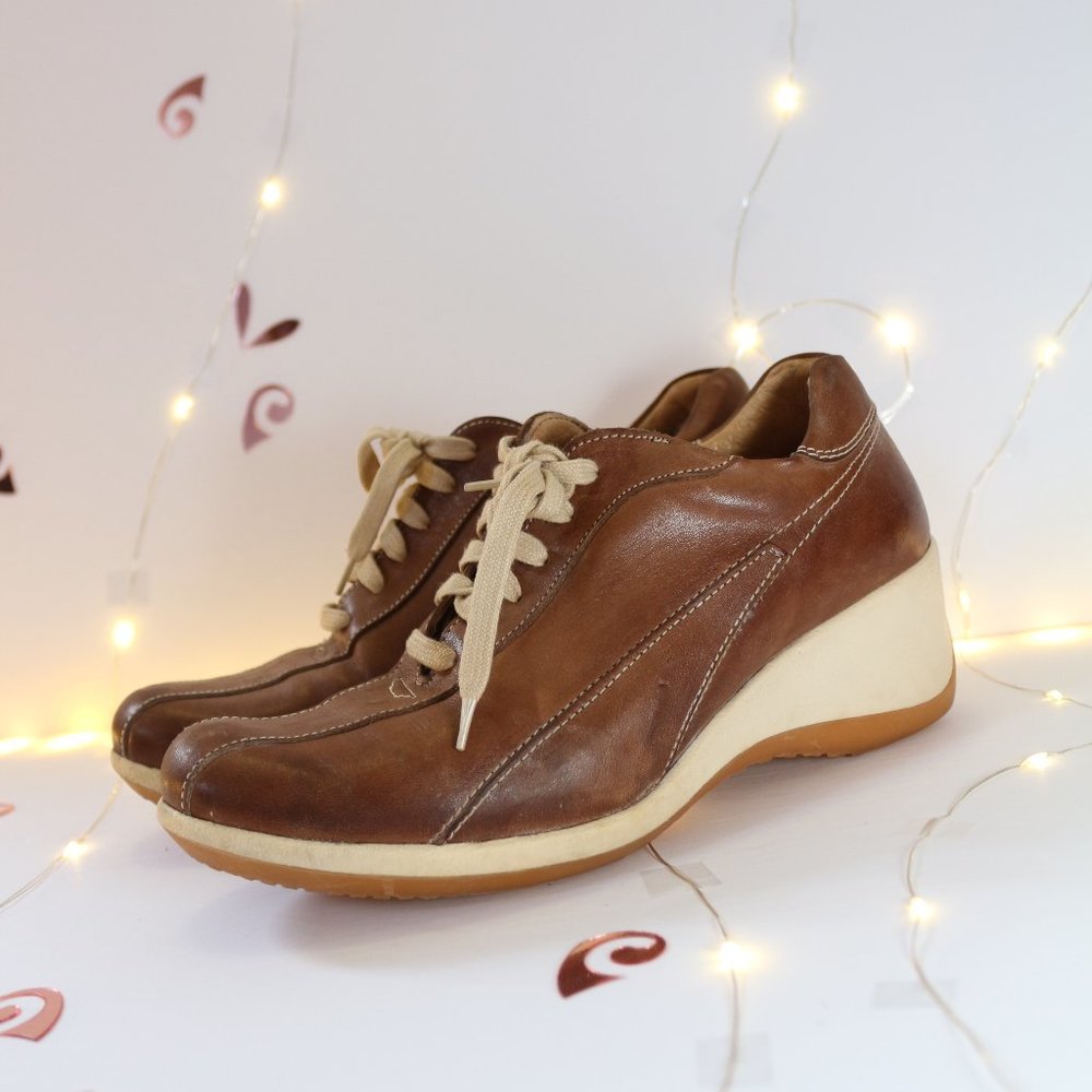 Vintage wedge heel Italian leather sneakers